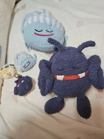 젤라또피케 드래곤 퀘스트 파우치와 앞머리 클립 키링