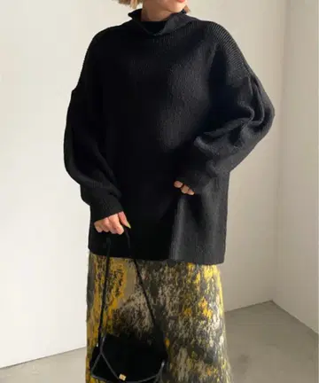 [새상품급] AMERI 오버 사이즈 퍼프 슬리브 니트