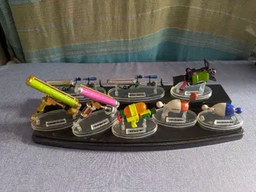 스프라툰 무기 컬렉션 8개 세트