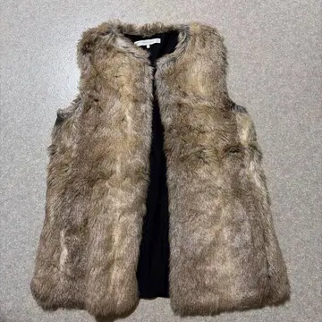 ZARA 인조 모피 베스트 S