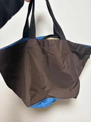 에르베샤 펠리에 토트