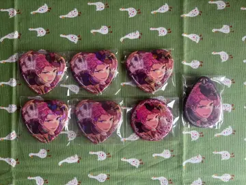 아츠키 슈 캔뱃지