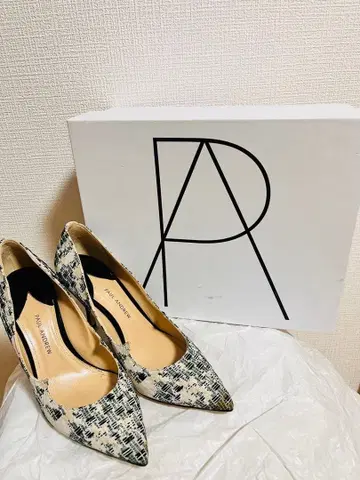 폴 앤드류 스틸레토 하이힐