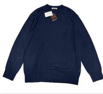 두클라쎄 웜킵 V넥 니트 스웨터