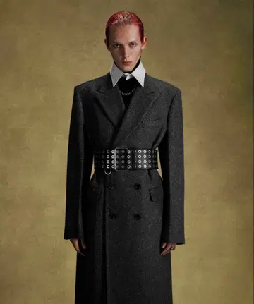 JOHN LAWRENCE SULLIVAN 코트