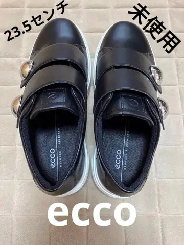 ecco 블랙 스트랩 스니커즈