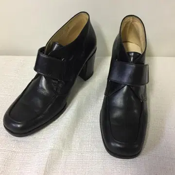 ZINIA 지니아 로퍼 여성 펌프스 가죽 23cmEE 일본제