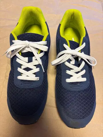 네이비/라임 세이프티 스니커즈