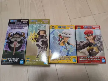 월드 컬렉션 퍼시피스타 피규어