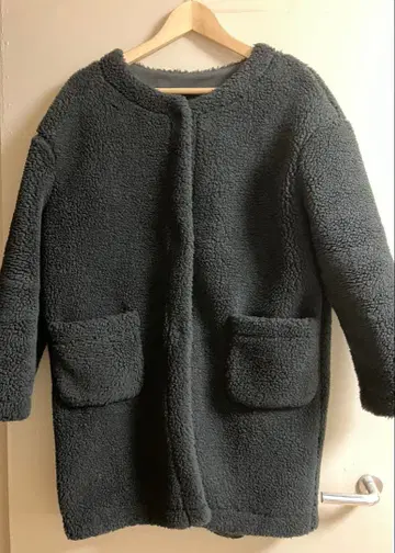 블랙 블랙 볼륨 보아 자켓 세미롱