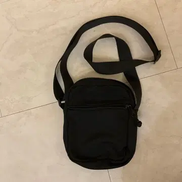 H&M 블랙 숄더백