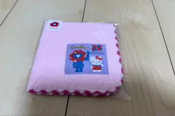 헬로키티 오사카 만박 미야쿠미야쿠 타월 손수건 산리오