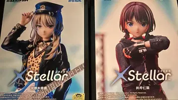 걸즈밴드클라이 XStellar 이세리 니나 카와라기 모모카 2점