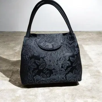 새상품급 이와사 자카드 무늬 포멀 백