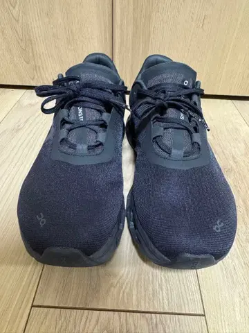 On 클라우드몬스터 26.5