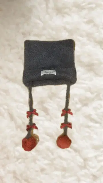 베를리오즈 니트 캡 디즈니