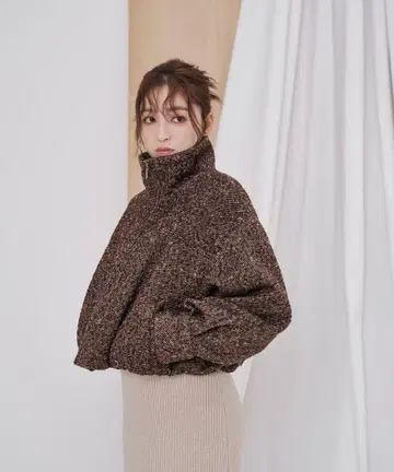 스탠드넥 트위드 블루종 natural beauty basic