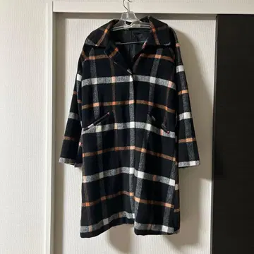 체크 무늬 체스터 코트 폴리에스테르 100%