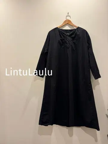 나츄란 Lintu Laulu 린투라울 코튼 롱 원피스 블랙
