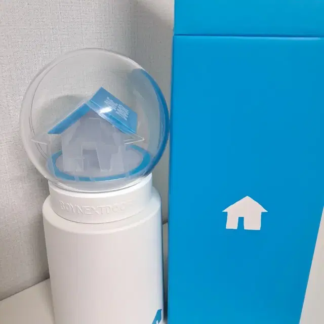 보이넥스트도어 응원봉 판매합니다 !