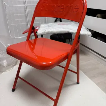 슈프림 접이식 철제의자 20FW | 브랜드 중고거래 플랫폼, 번개장터
