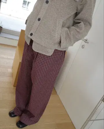 Long Trunks pants/Abelia Edoward Goucha