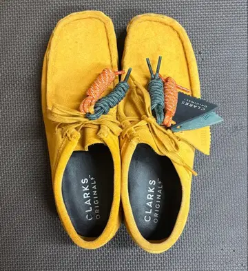 CLARKS 왈라비