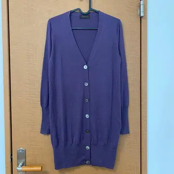 새상품급 투모로우랜드 가디건 V넥 실크 캐시미어