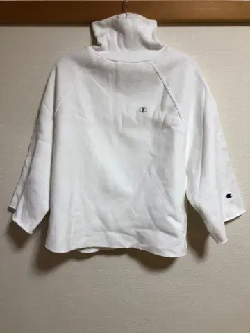 [ 새상품급 ] Champion 챔피온 여성용 맨투맨 M 화이트