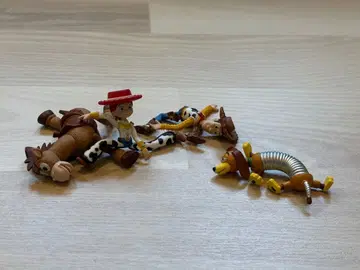 가챠가챠 토이 스토리 앤디가 왔다 컴플리트 일부 미사용 새상품