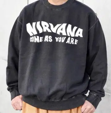 GOOD ROCK SPEED: NIRVANA 프린트 맨투맨