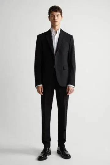 ZARA 블랙 슬림핏 수트 3세트