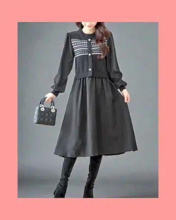 북유럽 스타일 퍼프 슬리브 니트 절개 플레어 원피스 (블랙)