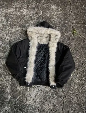 후드 부착 자켓 그레이 인조 모피 부착