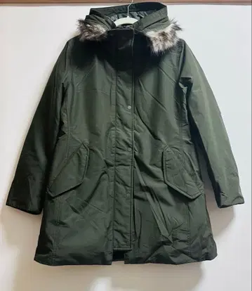 올리브 그린 후드 부착 다운 자켓 XL