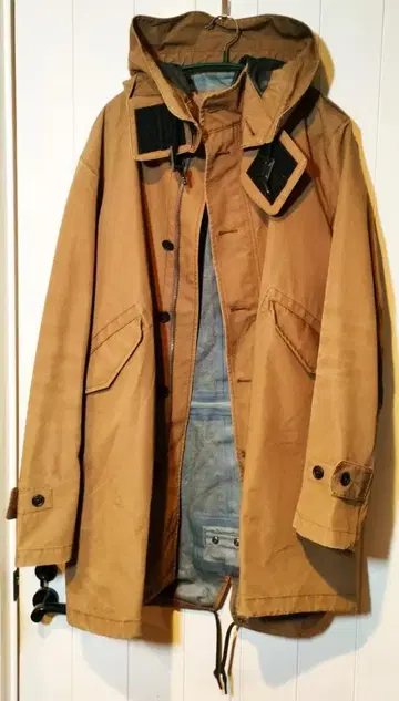 +J (JIL SANDER) 방수 투습 기능성 모즈 코트