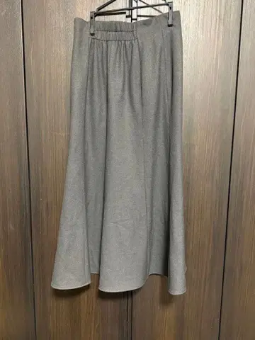 La totalite 플레어 롱 스커트 36