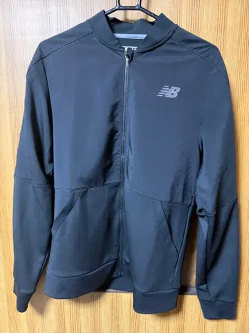 뉴발란스 블랙 저지 M 사이즈