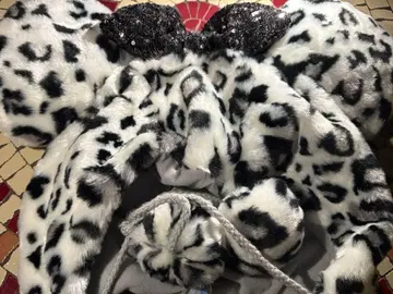 디즈니 레오파드 무늬 미니 팬캡 2025 화이트 블랙