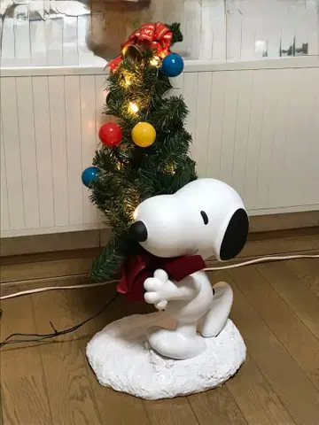 스누피 크리스마스 트리 포함
