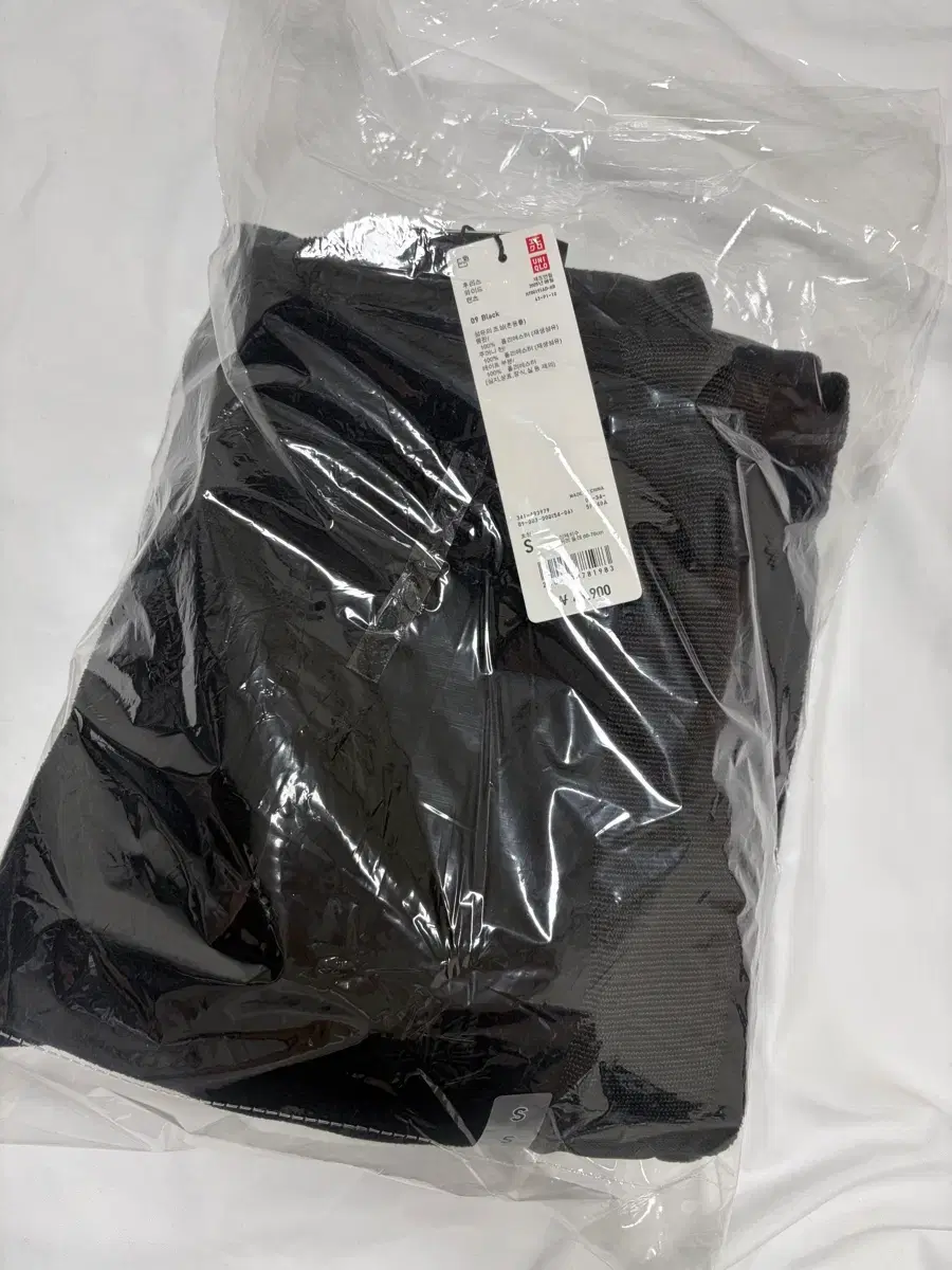 (New in store) Uniqlo Needles Fleece Pants Black S