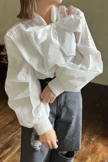 jumelle 주멜로 [ 다리미 불필요 ] bow tie 블라우스