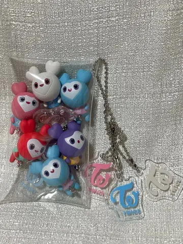 [연말 세일] K-POP 마스코트 8개 세트 스트랩 포함