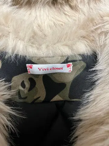 Vivi closet 카모 패턴 퍼 다운 자켓