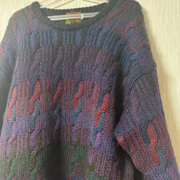 니트 스웨터 다색 사용