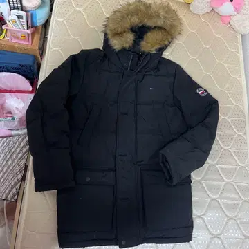 미사용 새상품! Tommy Hilfiger 블랙 자켓