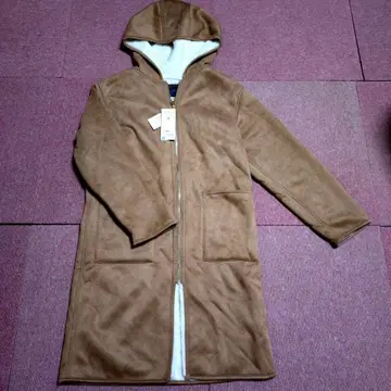 [ 새상품 ] 무스탕 코트 M