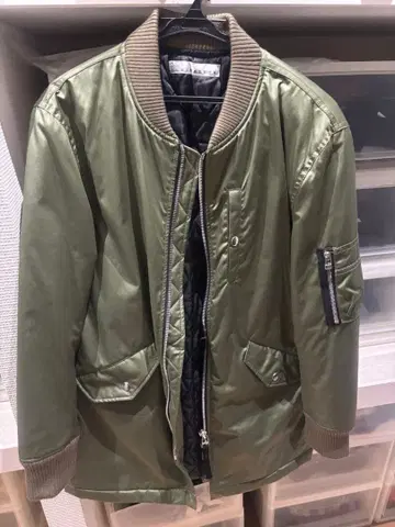 m's SALUTE MA1 세미롱 자켓