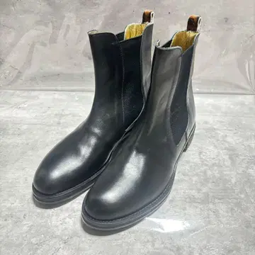 넘버 트웬티 원 사이드 고어 부츠 23cm 스터드 가죽