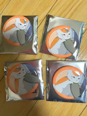 냥코 선생님 나츠메 우인장 팝업 스토어 캔뱃지